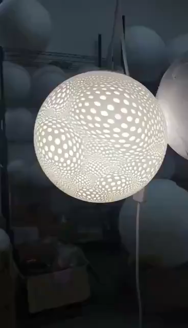 镂空球灯